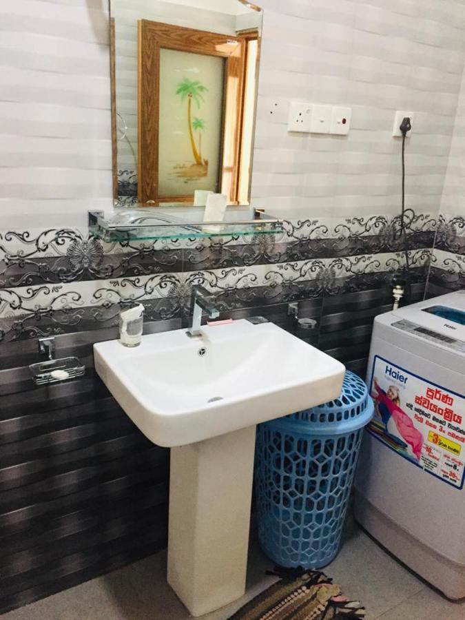 Villa Ceylon Home Unawatuna Bagian luar foto