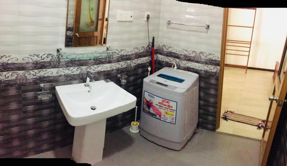 Villa Ceylon Home Unawatuna Bagian luar foto